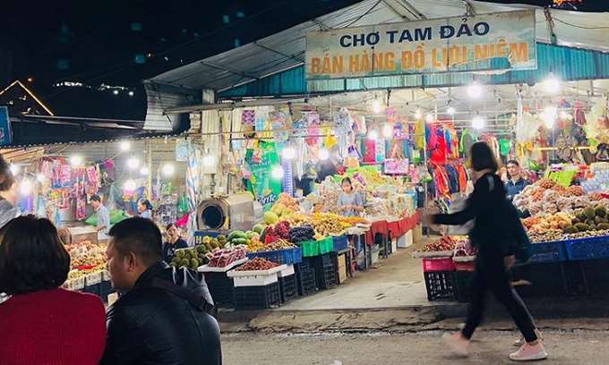 Chợ đêm Tam Đảo